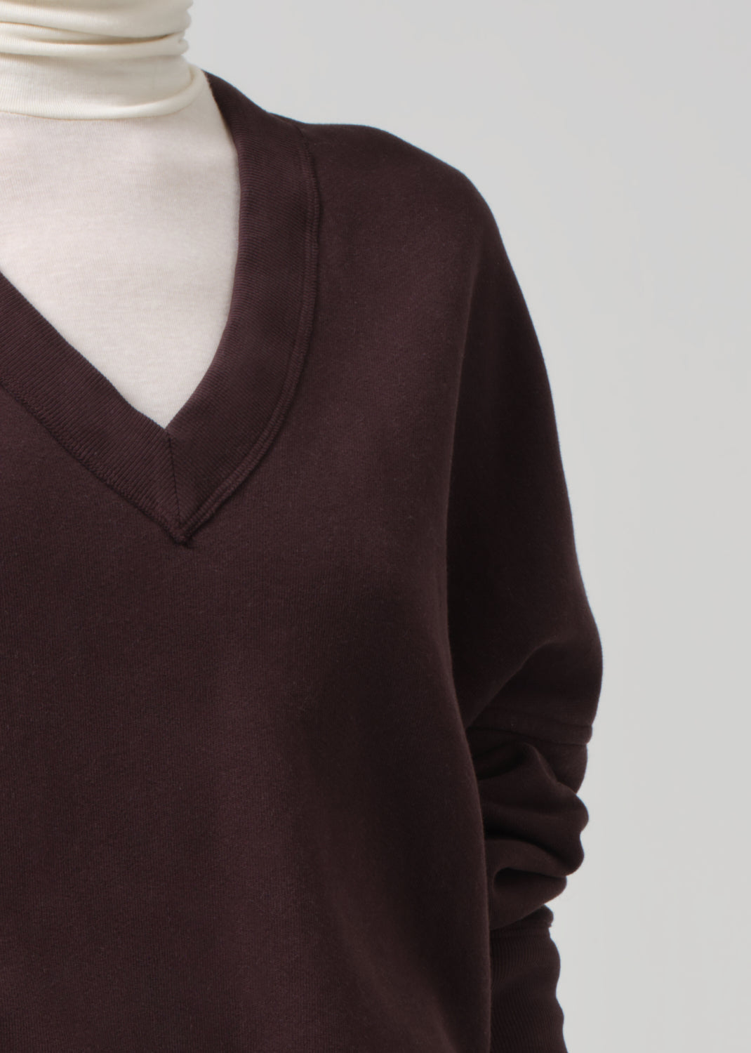Ronan V neck