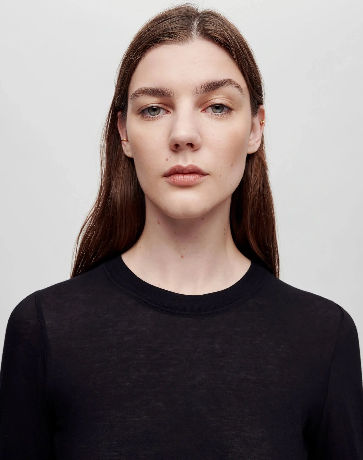 HANES SHEER LONG-SLEEVED TEE