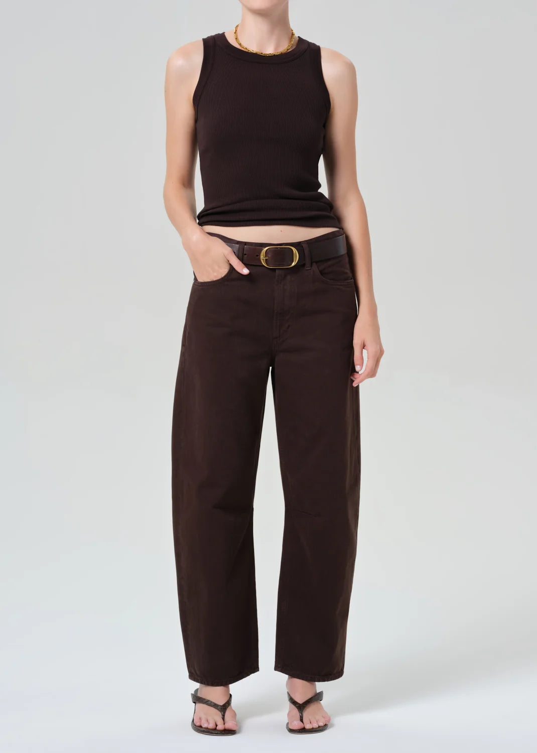 Citizens of Humanity Miro Relaxed Jean in Carob, dark brown denim — front view on model