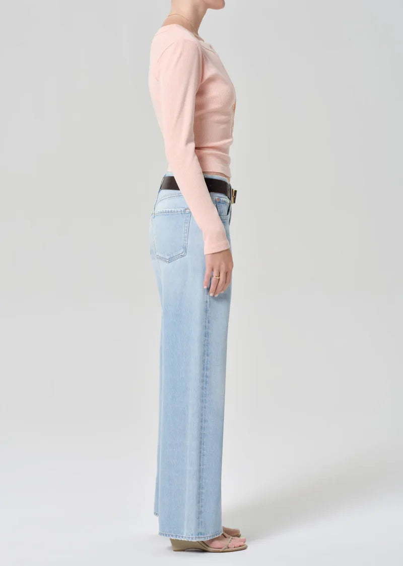 Citizens of Humanity Lindz Easy Straight Jean in Lighthouse, side view