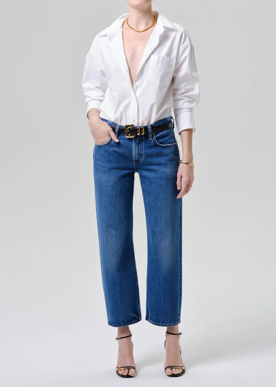 Citizens of Humanity Faye vintage straight jean in Azure Blue medium indigo wash, front view