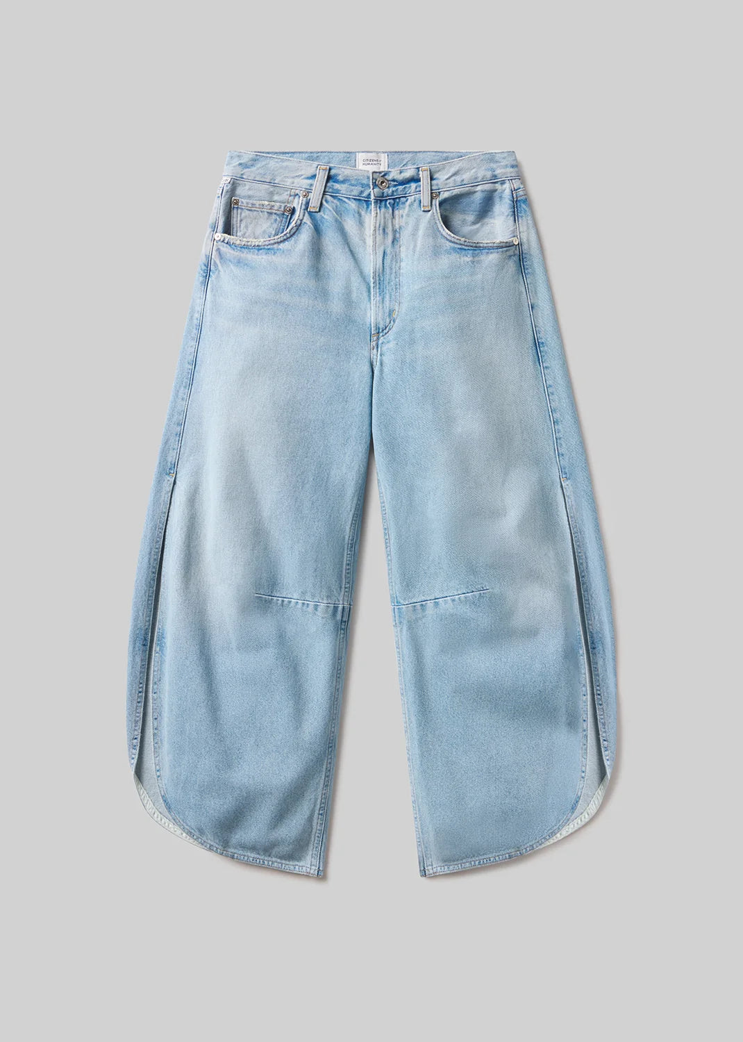 Citizens of Humanity Tulip Jean in Somersault, light indigo denim — flat lay, front view