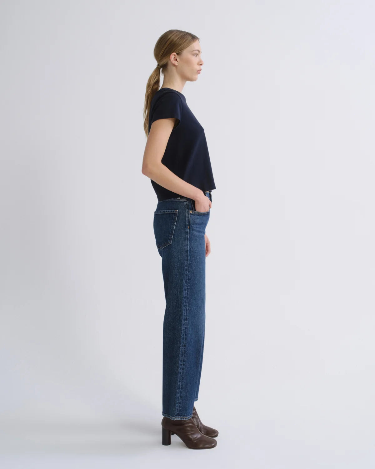 AGOLDE Ren high rise wide leg jean in Echo dark vintage indigo wash, side view
