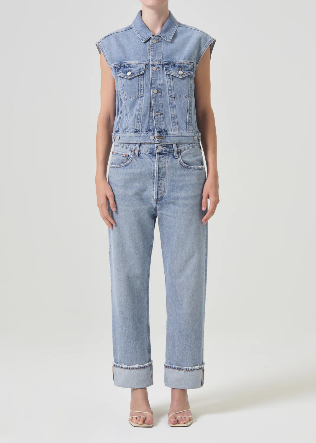 CHARLIE VEST