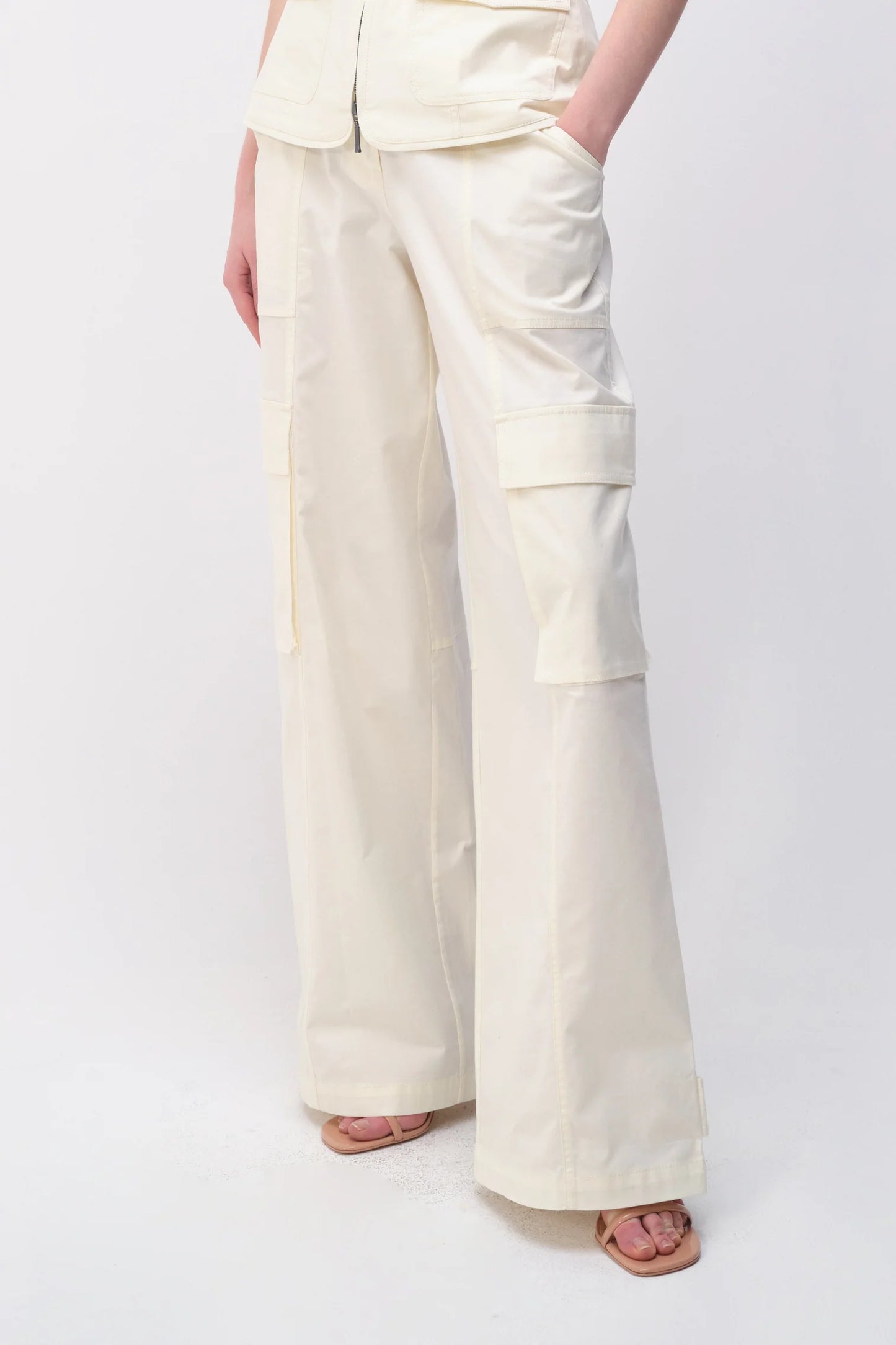 LIONELLE PANT