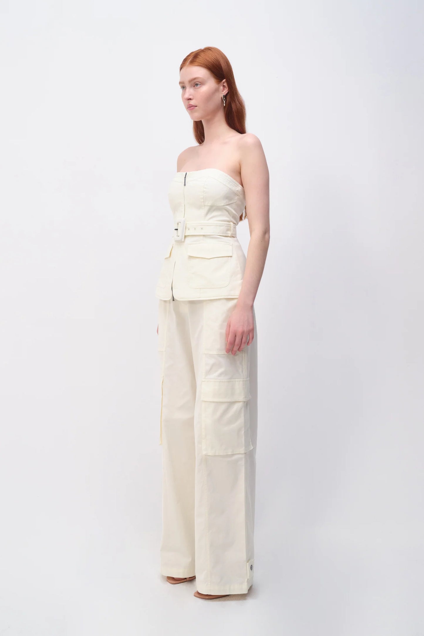LIONELLE PANT