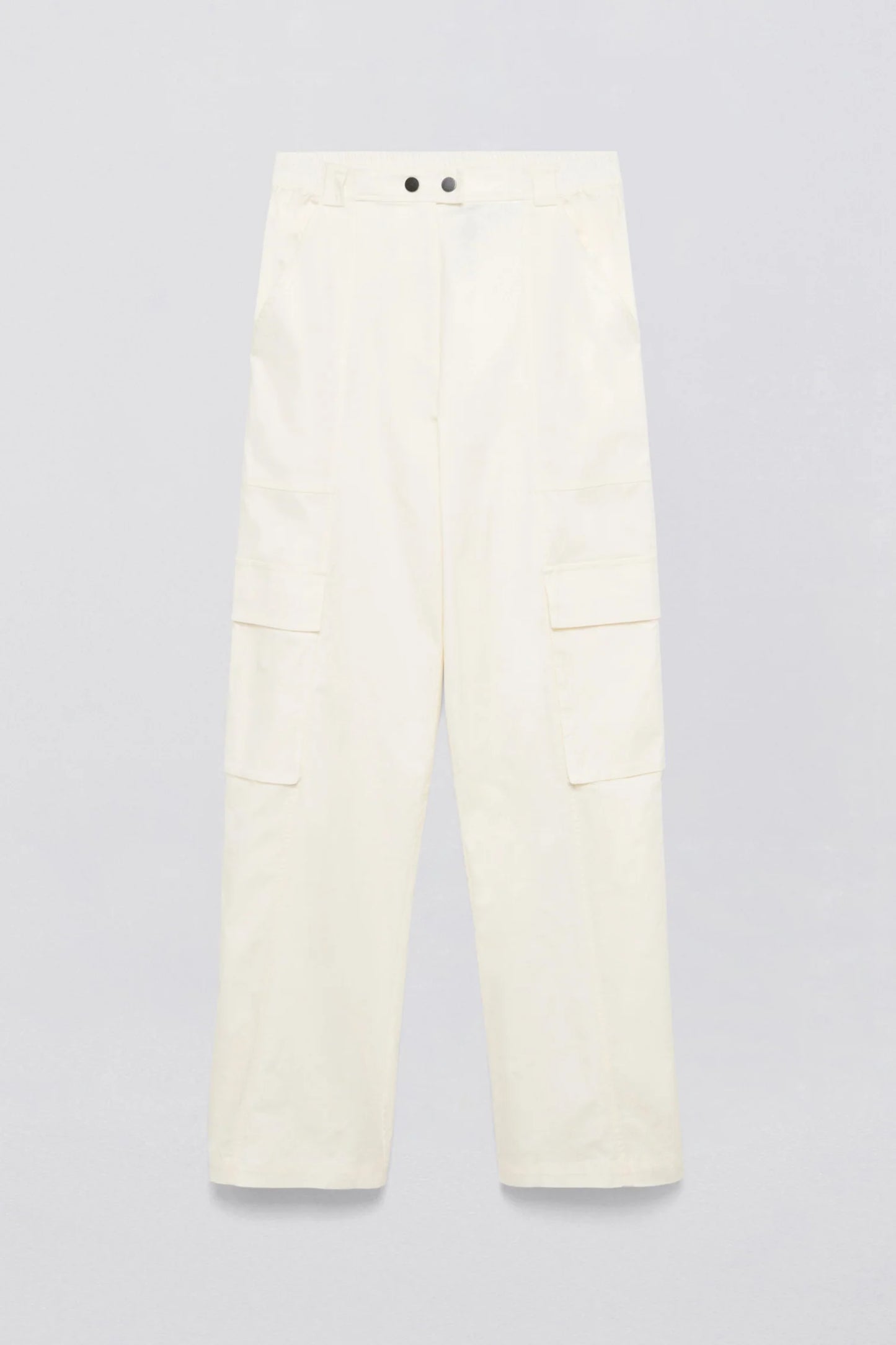 LIONELLE PANT