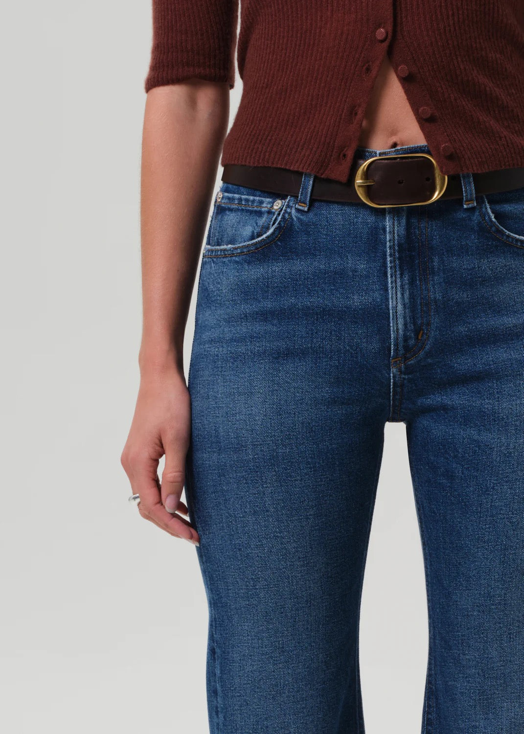 Close-up of Kimberly Flare denim texture and stitching – premium comfort-stretch cotton fabric