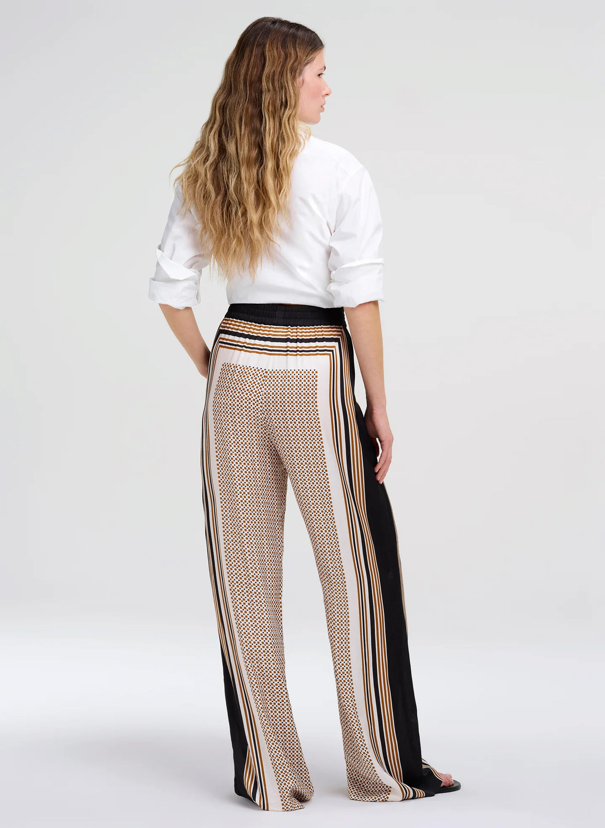 A.L.C. Tyler Scarf Print Pant in Black / Caramel Dotted